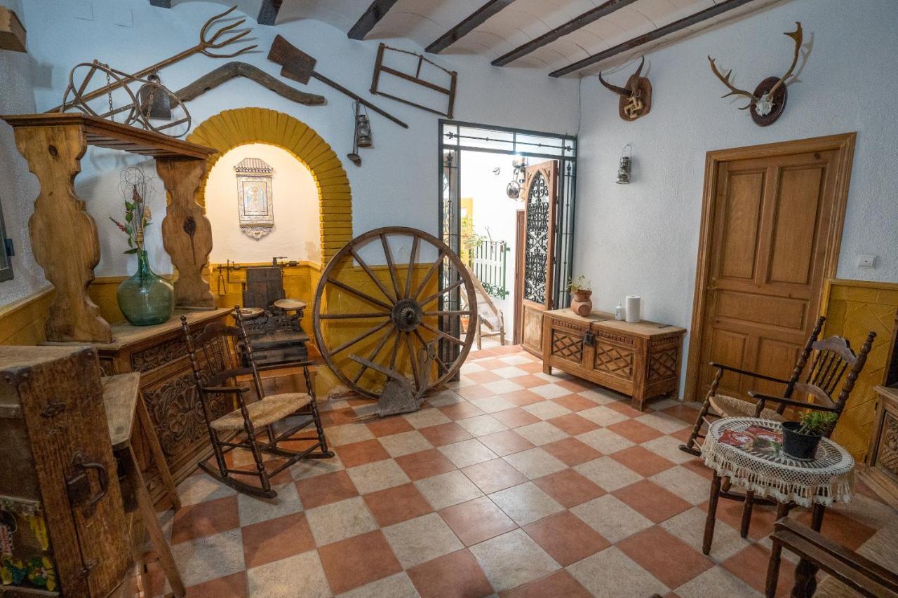 ケサダ Apar. Sierraguadalquivirアパートホテル エクステリア 写真